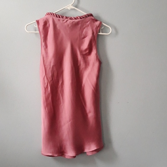 Spense Top - Picture 3 of 5